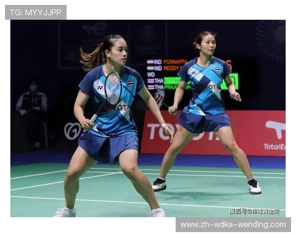 羽毛球姐妹双飞 羽毛球姐妹双飞